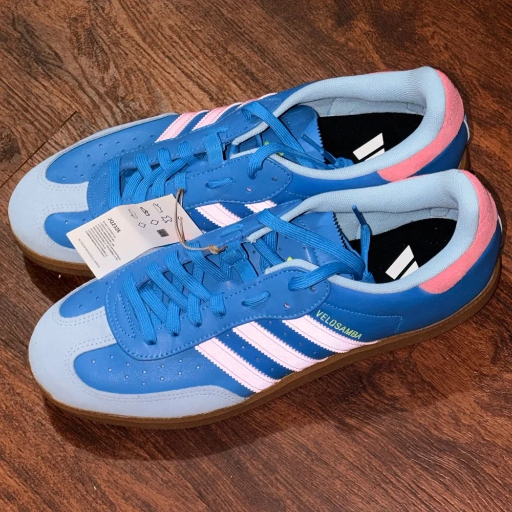 Adidas size 9.5